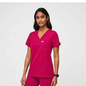 Hot pink figs scrub set